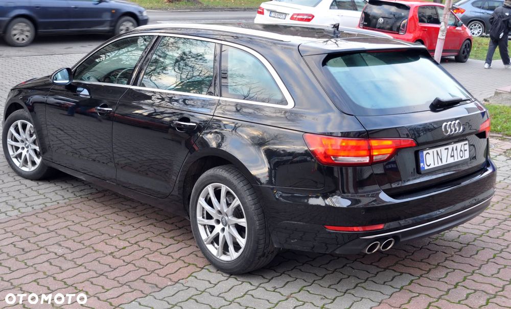 Audi A4 - 4