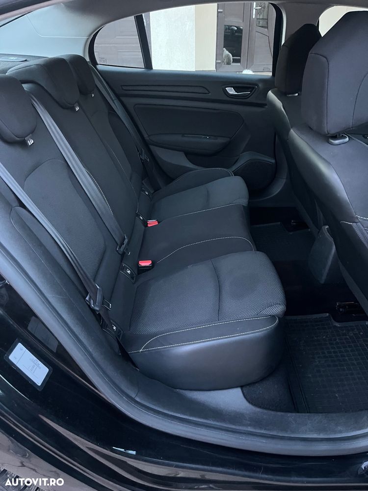 Renault Megane TCe GPF Life - 17