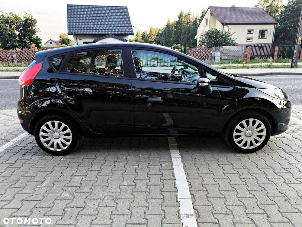 Ford Fiesta - 7