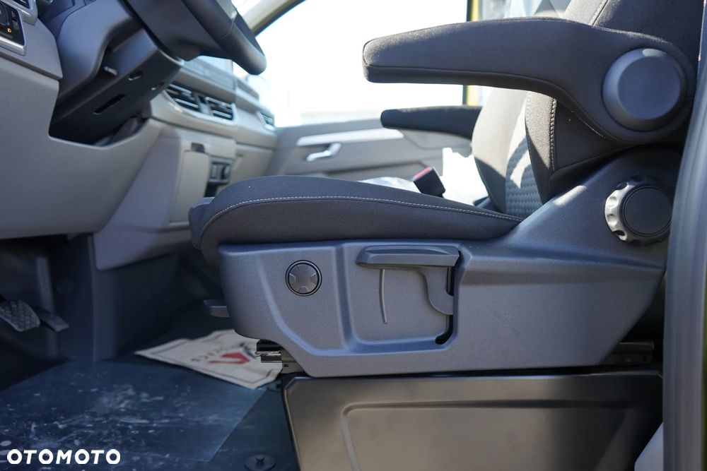 Volkswagen Transporter T7 - 28