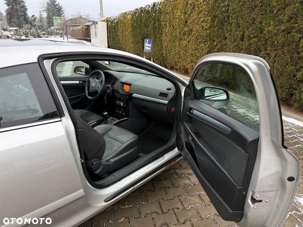 Opel Astra 1.9 CDTI Sport - 13