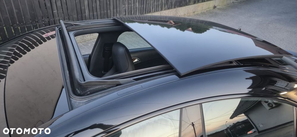Mercedes-Benz CLA - 21