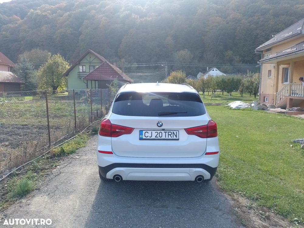 BMW X3 sDrive18d AT MHEV - 3