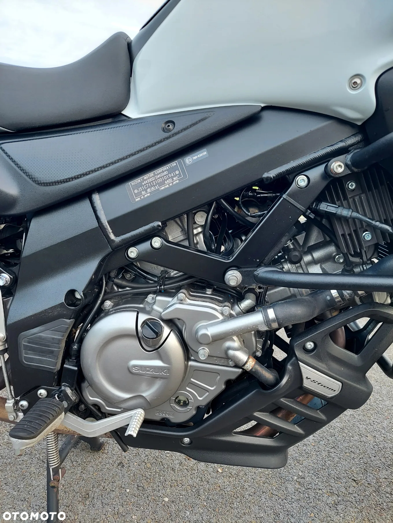 Suzuki DL