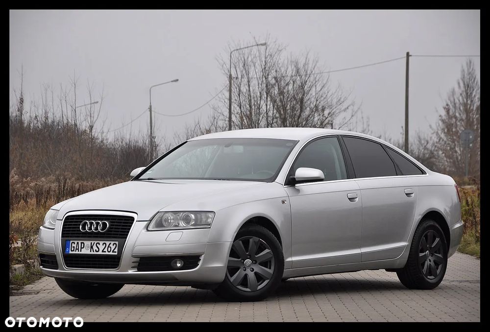 Audi A6 Limousine 2.4 - 8