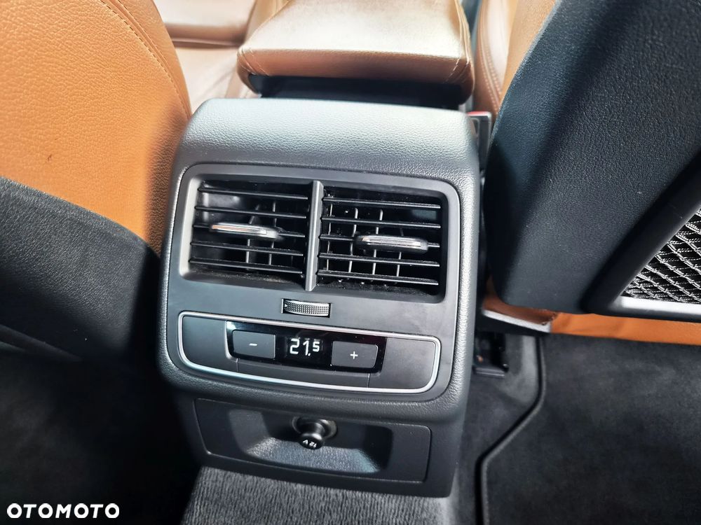 Audi A4 Avant - 10