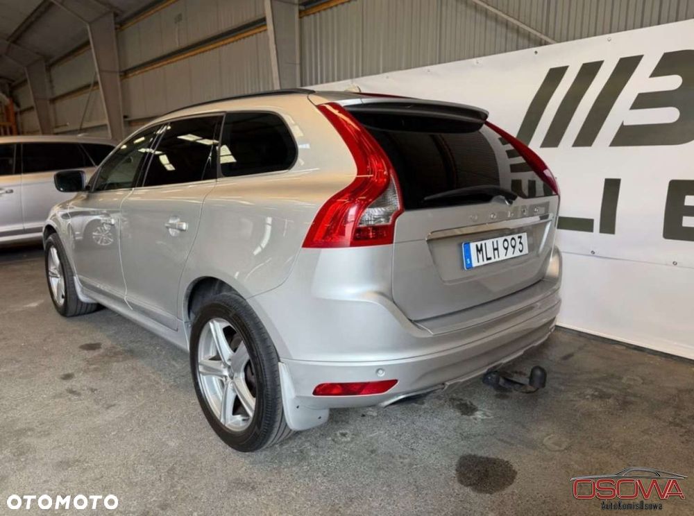 Volvo XC 60 D4 Geartronic Momentum - 4