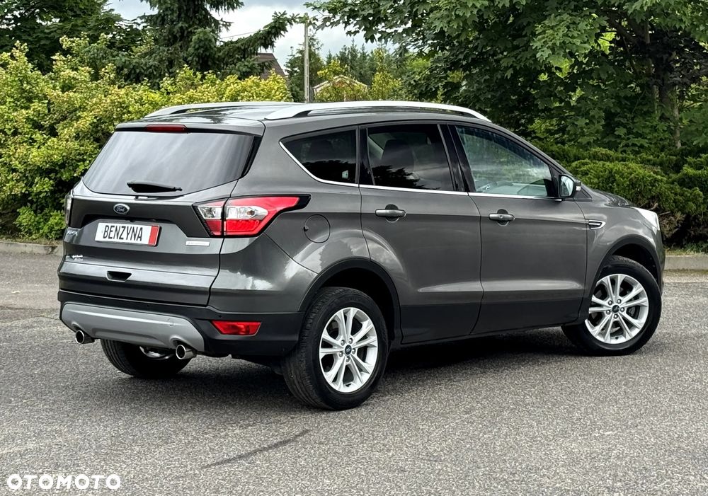 Ford Kuga 1.5 EcoBoost 2x4 Titanium - 9