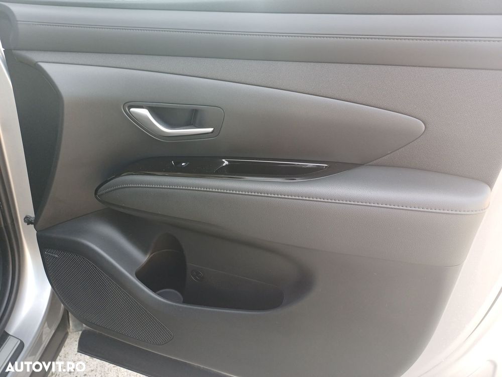 Hyundai Tucson 1.6 l 215 CP 4WD 6AT HEV Luxury - 30
