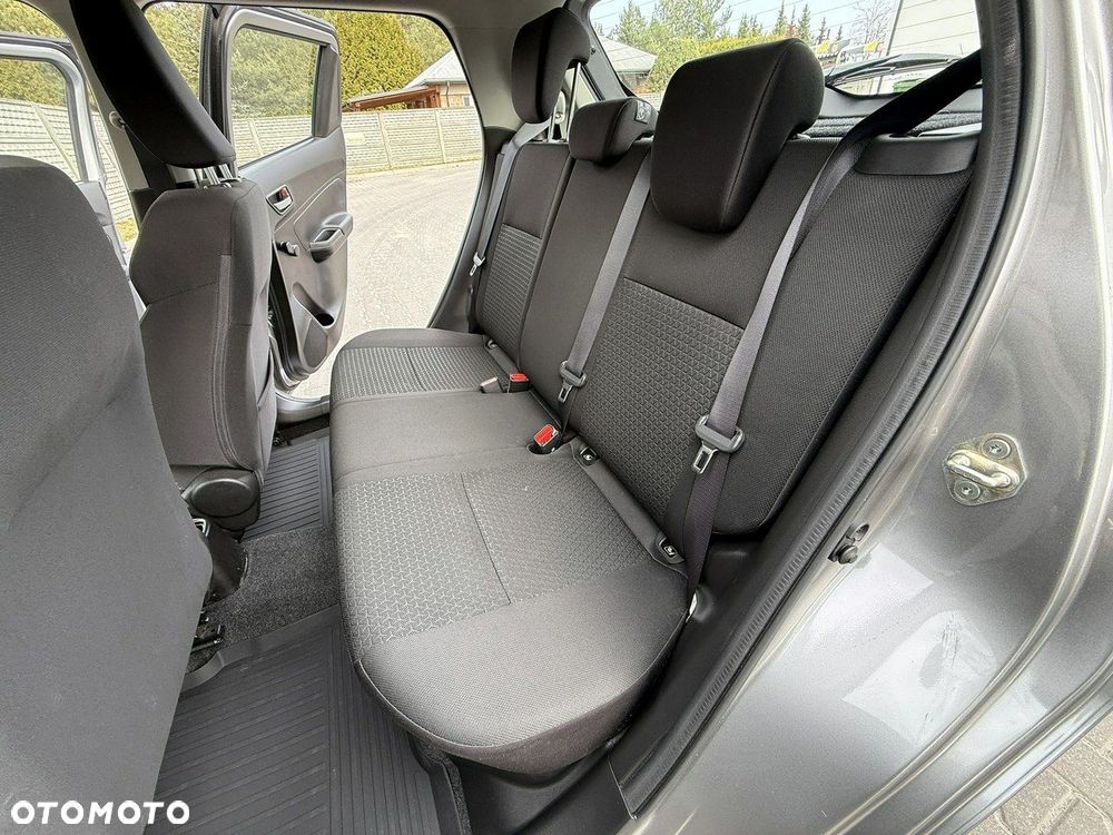 Suzuki Swift - 15