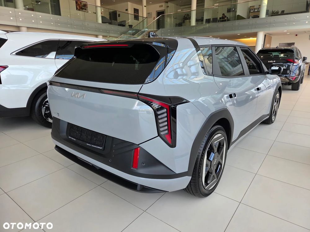 Kia EV4 - 18