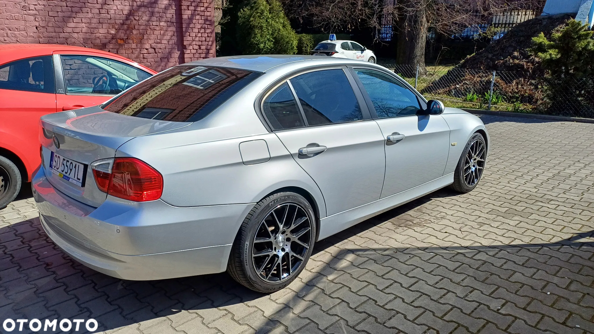 BMW Seria 3 318i - 2