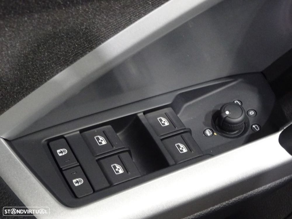 Audi Q3 Sportback 45 TFSIe S tronic - 10