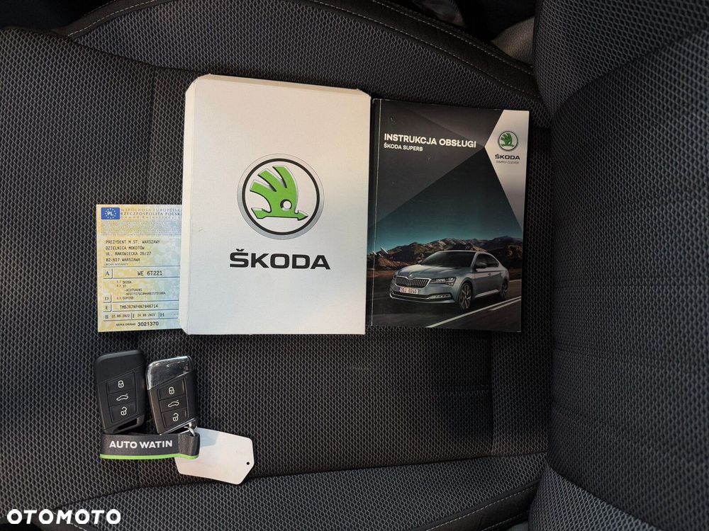 Skoda Superb 2.0 TDI SCR Style DSG - 38