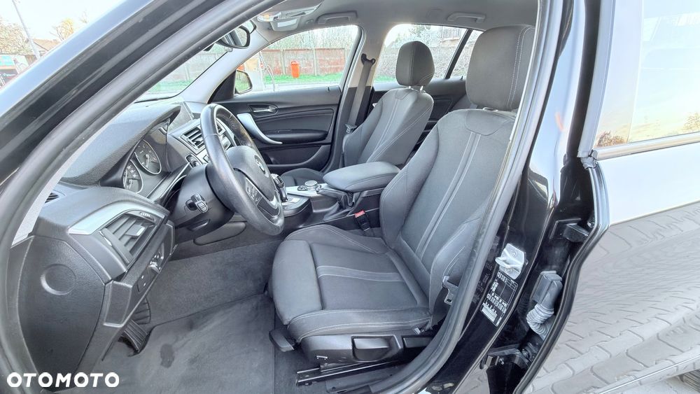 BMW Seria 1 118d Sport Line - 21