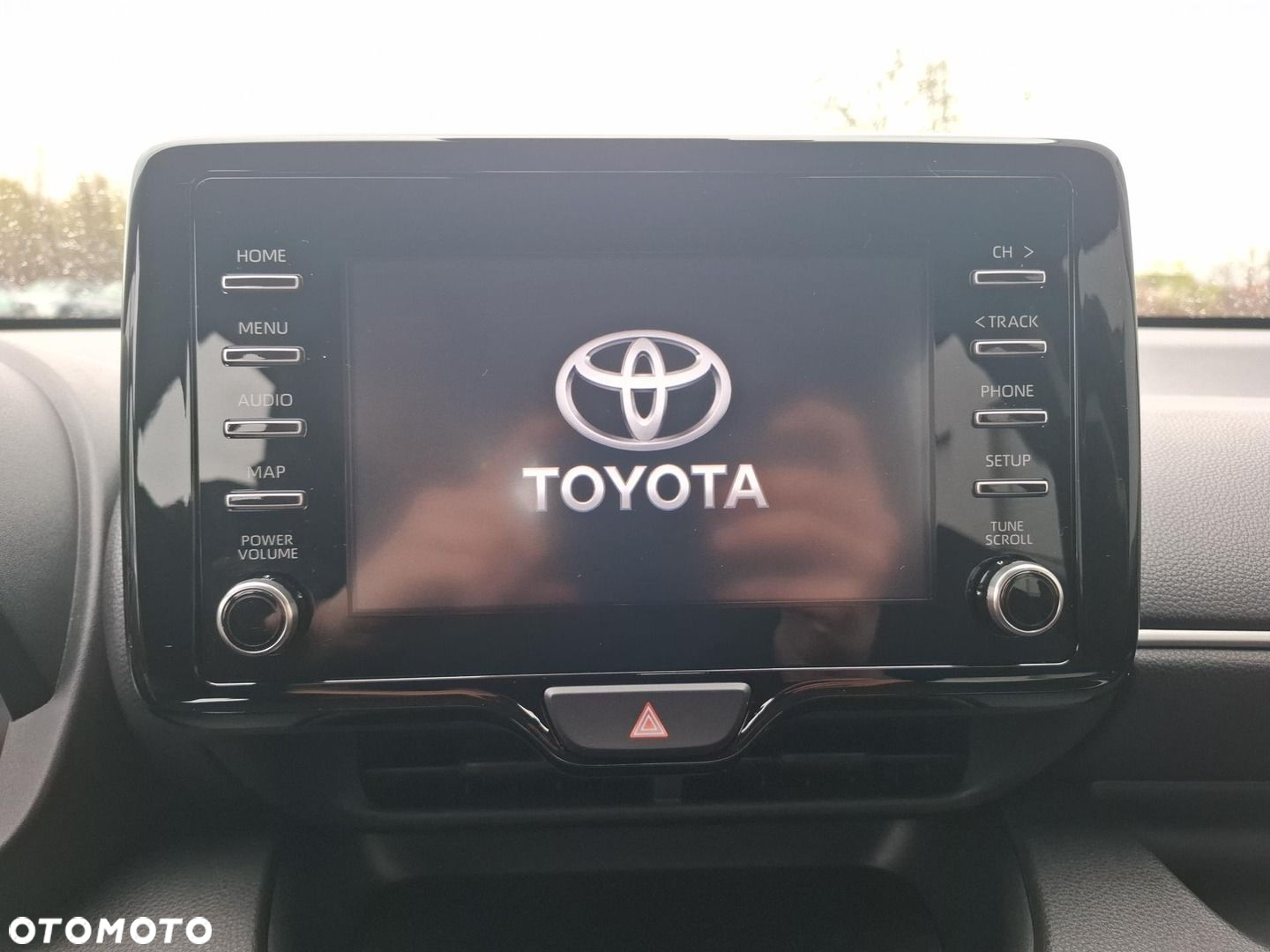 Toyota Yaris 1.5 Comfort CVT - 15