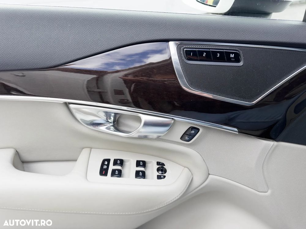 Volvo XC 90 D5 AWD Geartronic Inscription - 15