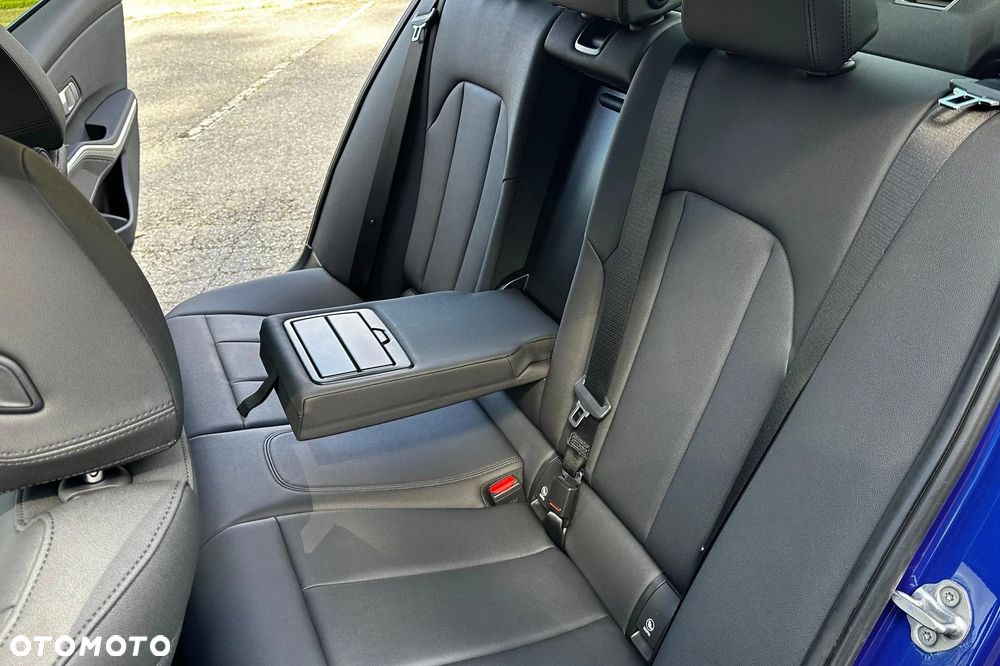 BMW Seria 3 330i M Sport - 30