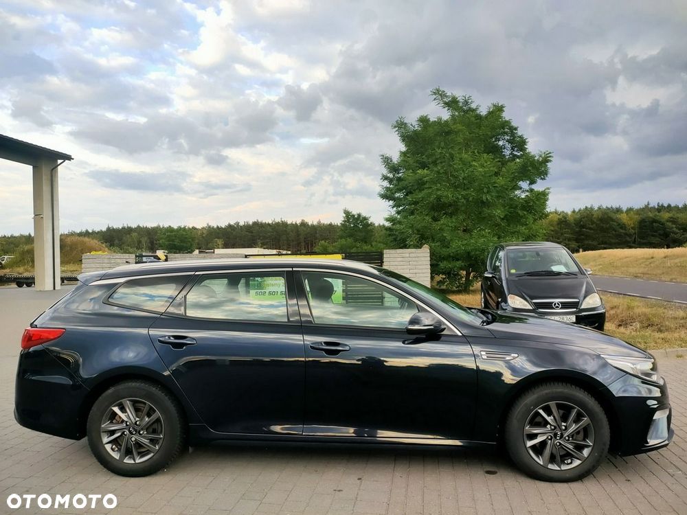 Kia Optima - 8