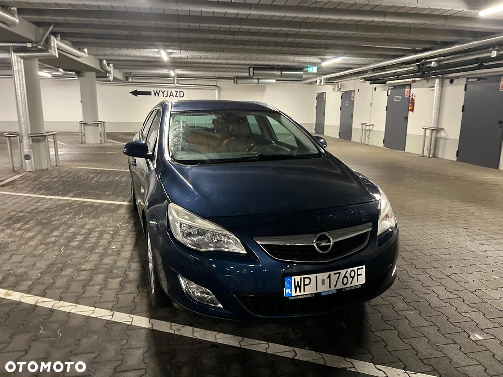 Opel Astra 1.4 Turbo - 4