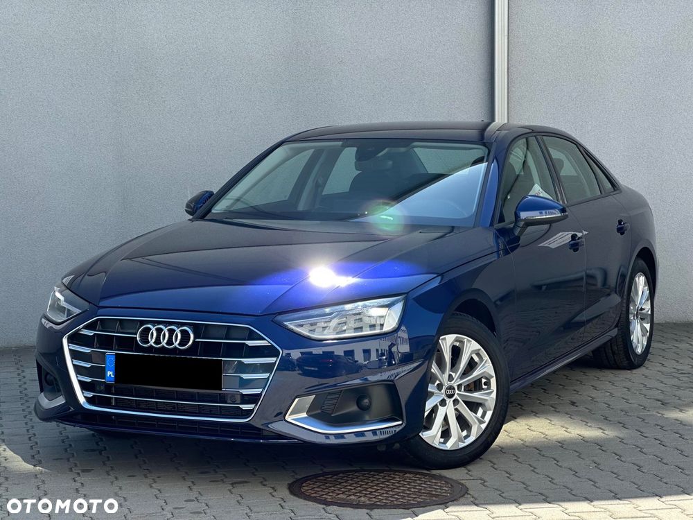 Audi A4 Limousine