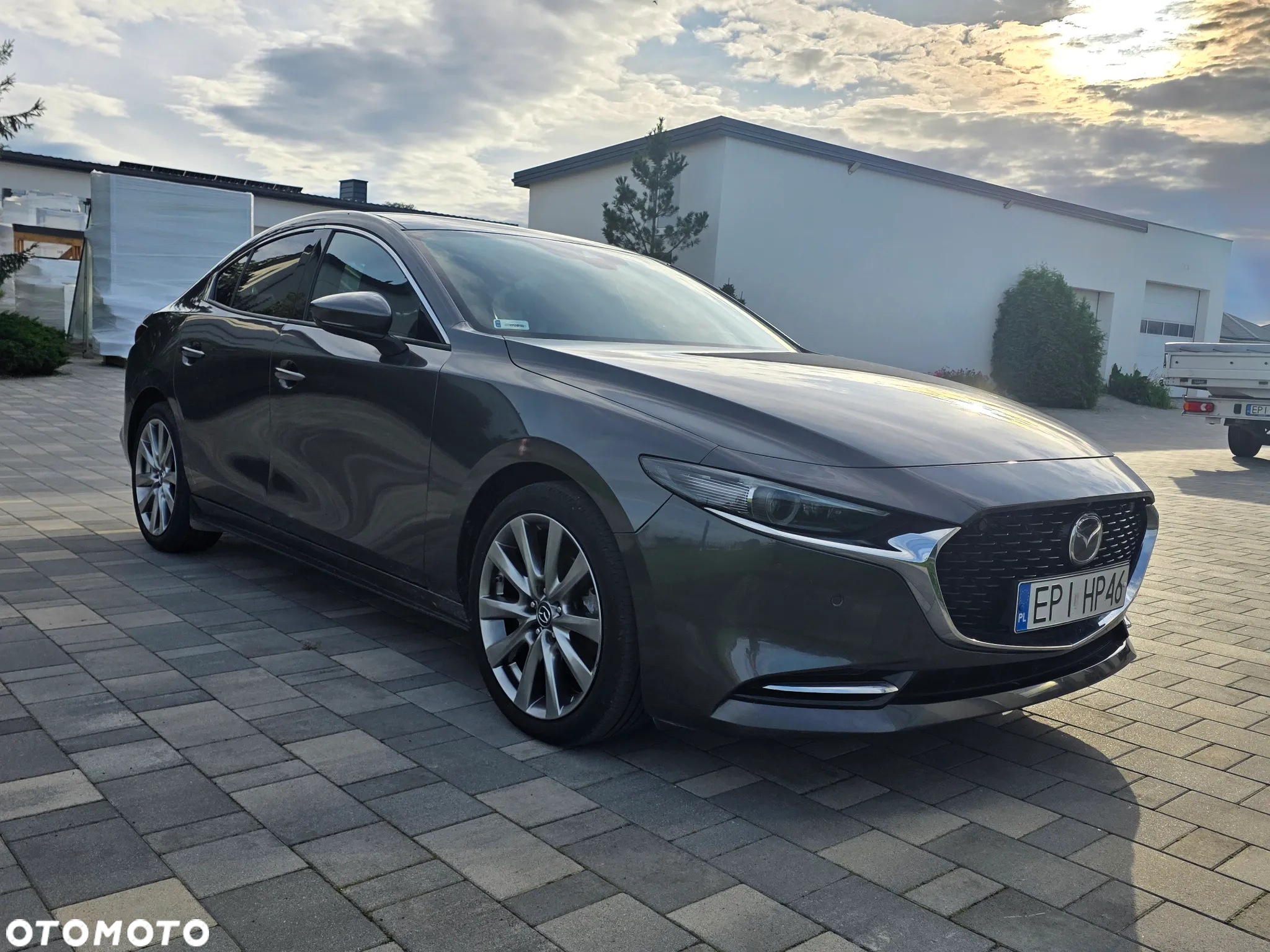 Mazda 3 - 4