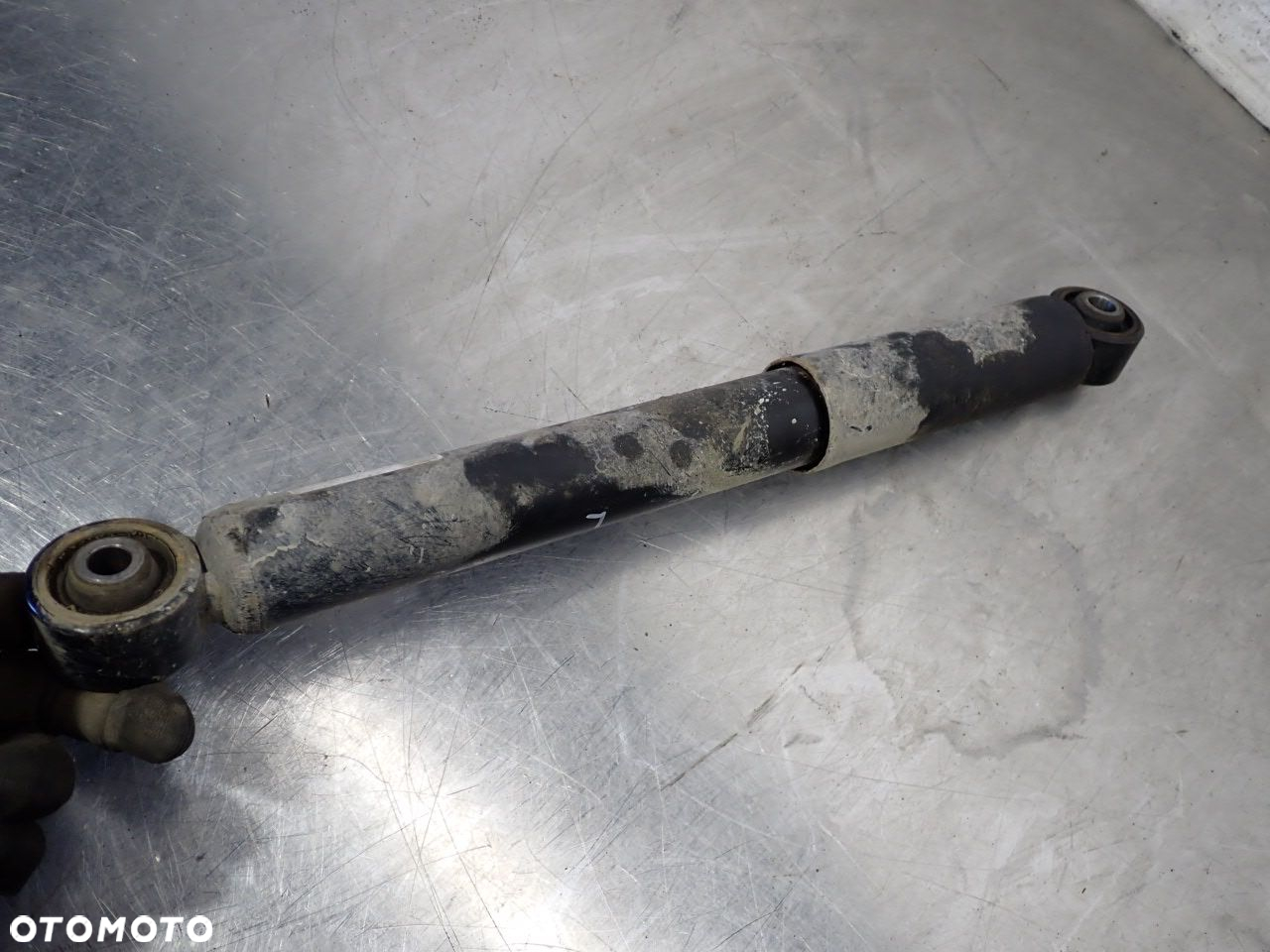 AMORTYZATOR LEWY TYŁ VOLKSWAGEN CADDY 2.0 III 13320   814902011868 - 6