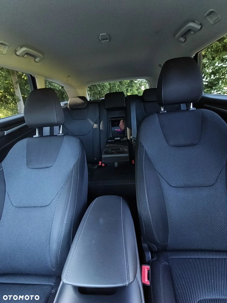 Ford Mondeo 2.0 TDCi Titanium 4WD PowerShift - 13