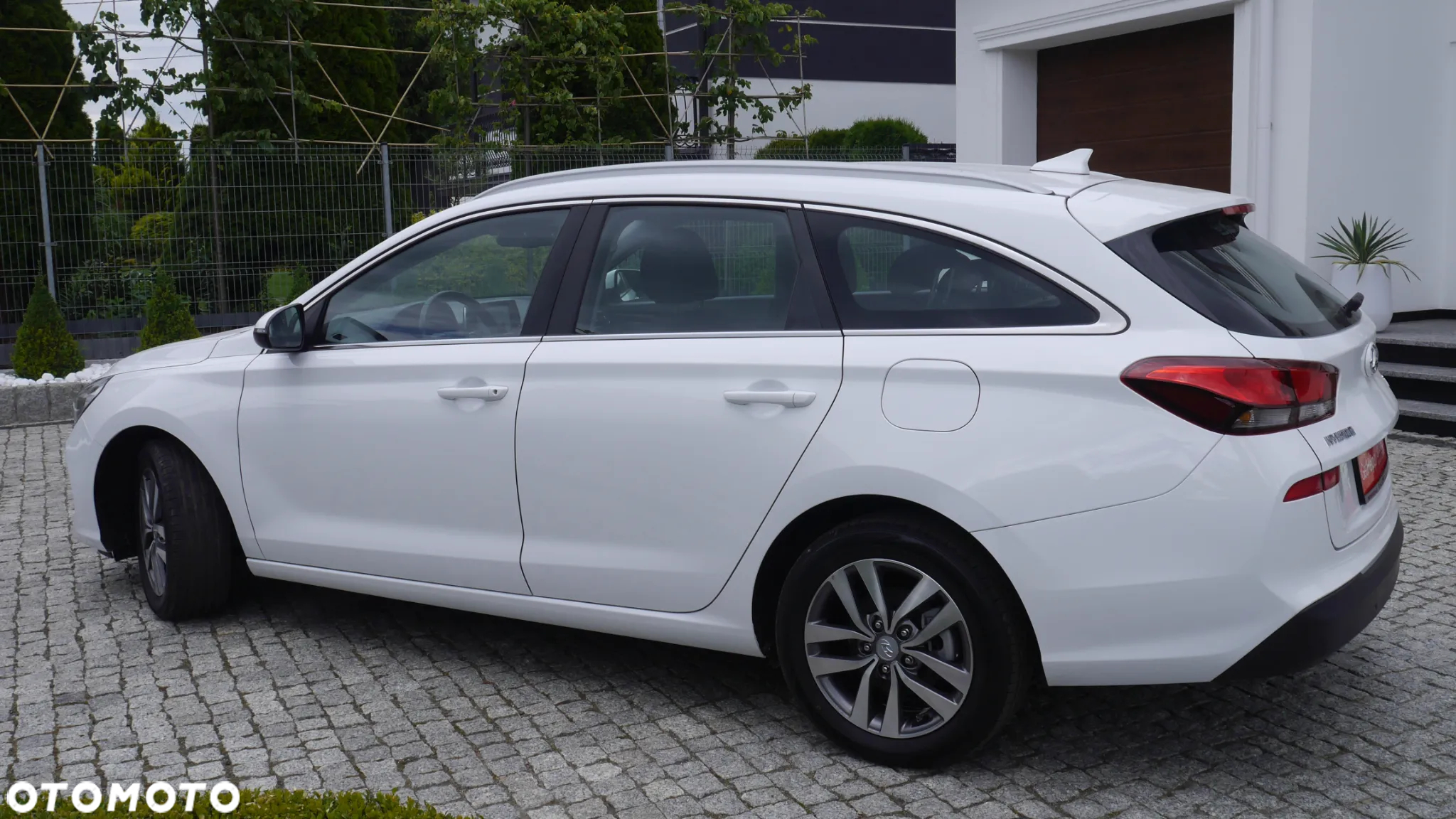 Hyundai i30 Kombi 1.6 CRDI Style - 8