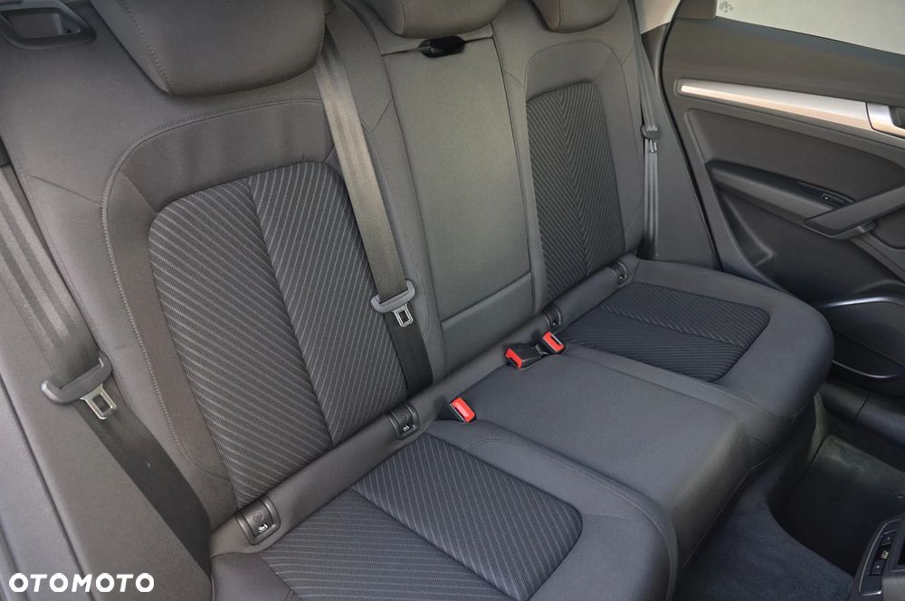 Audi Q5 35 TDI mHEV S tronic - 24