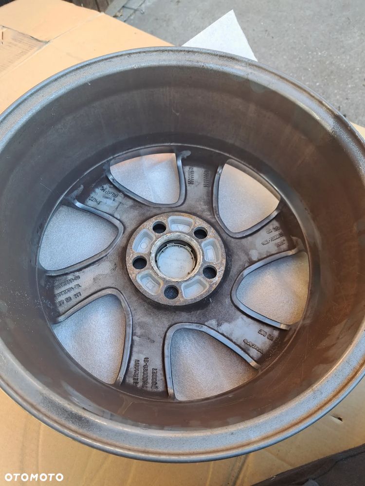 Felga aluminiowa Volvo V40 Cross Country 17 Cali 7.0Jx17H2 ET 50 Larenta 31381674 31399149 1x Alufelge Felge Wheel - 9