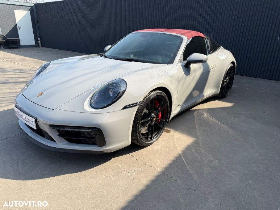 Porsche 911 Targa 4 GTS PDK - 2