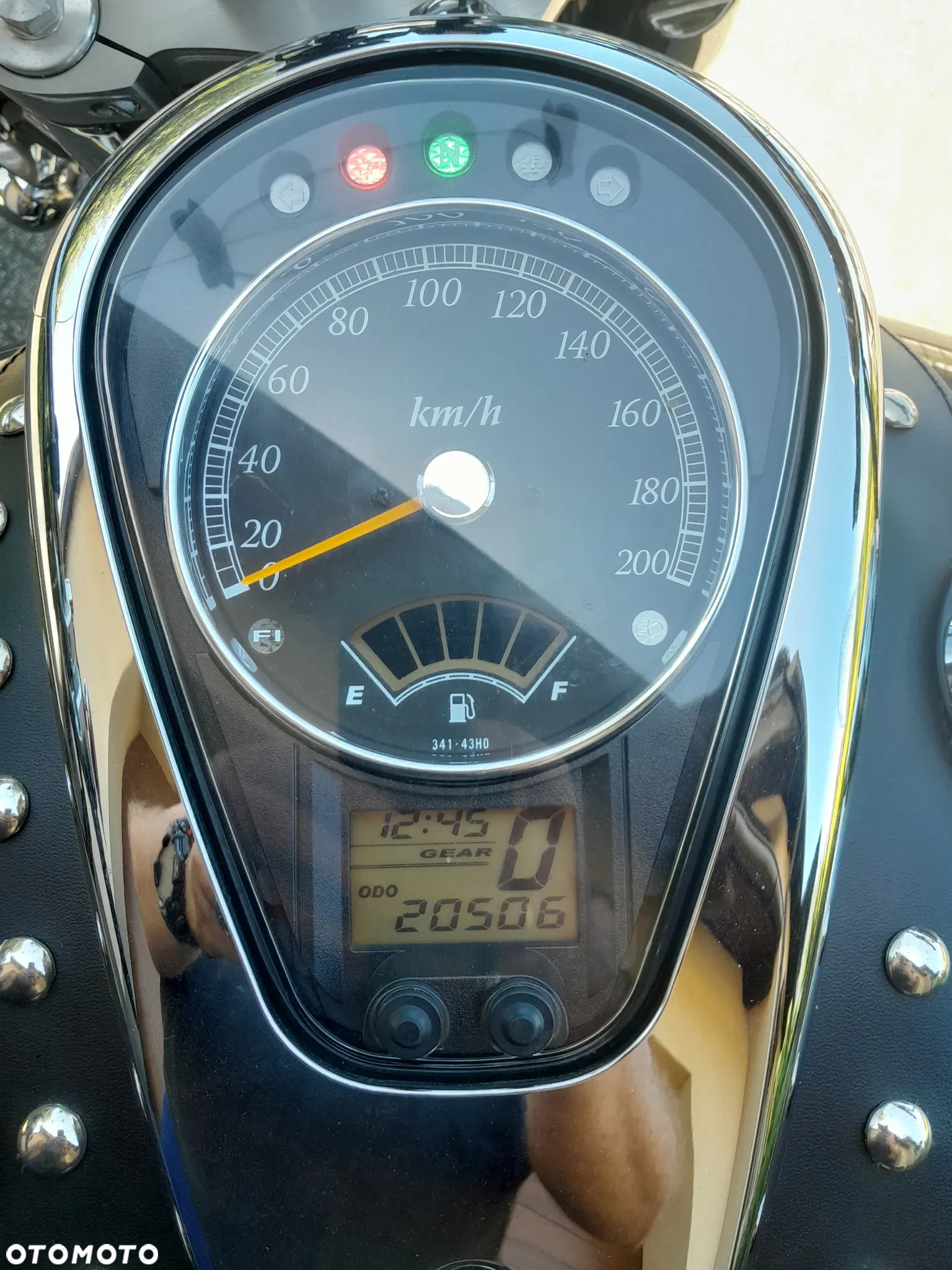 Suzuki VL 800 Volusia - 5