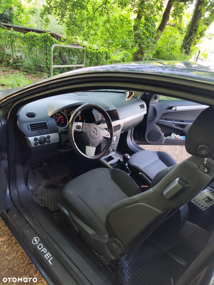 Opel Astra 1.6 Enjoy - 4