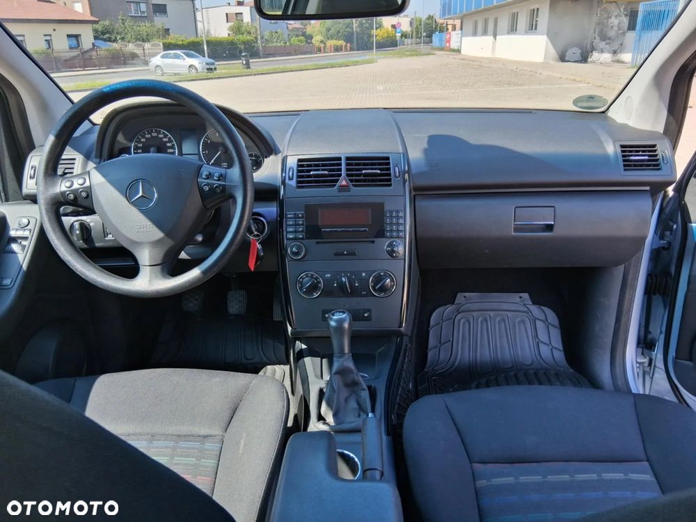 Mercedes-Benz Klasa A 150 - 6