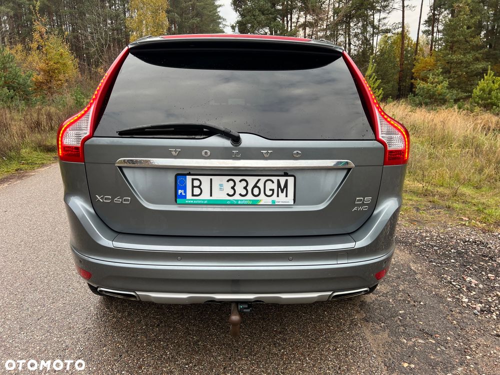 Volvo XC 60 D5 AWD Momentum - 6