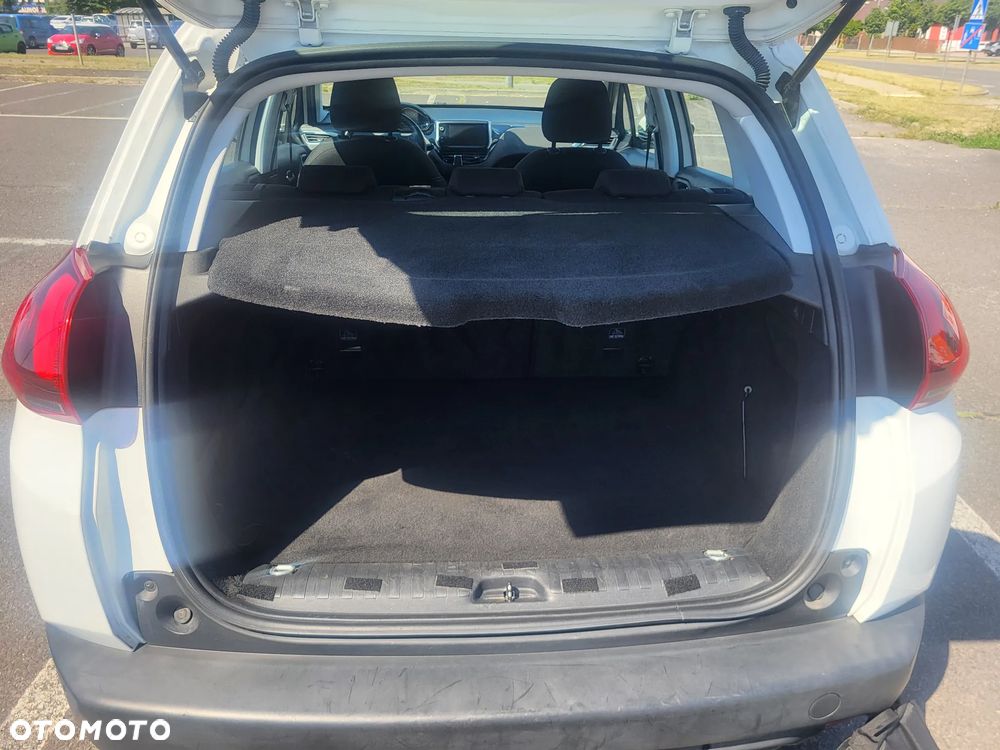 Peugeot 2008 1.2 Pure Tech Active - 7