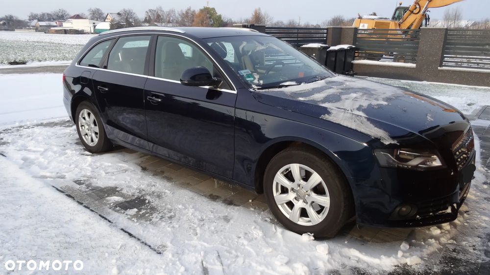 Audi A4 Avant 2.0 TDI - 6