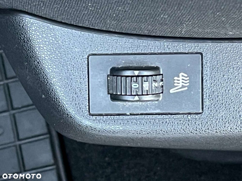 Citroën C4 1.6 VTi SX - 16