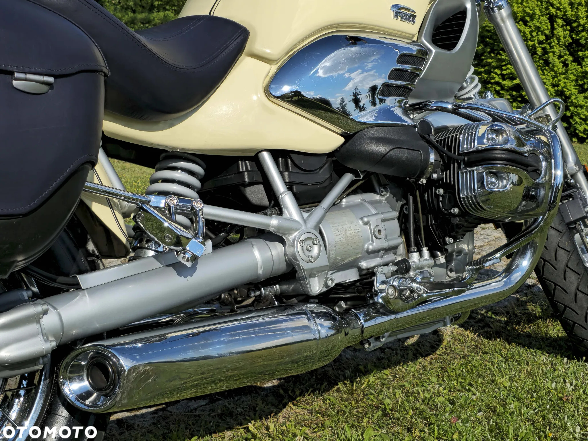 BMW R - 19