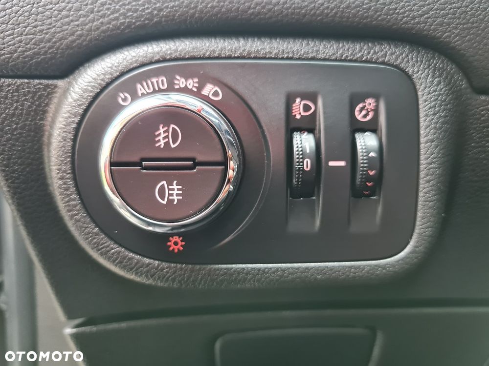 Opel Zafira 1.4 Turbo Active - 25