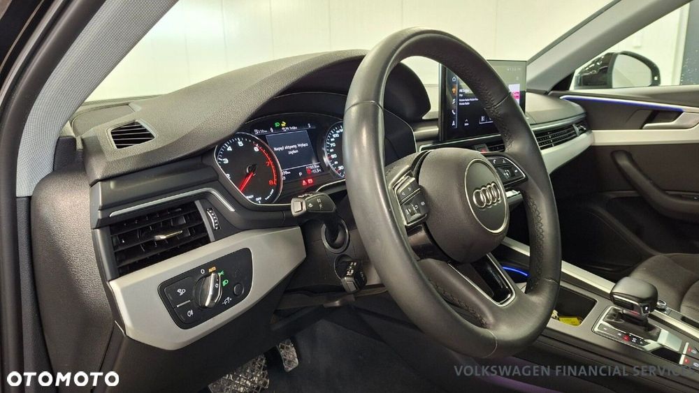 Audi A4 Limousine - 12