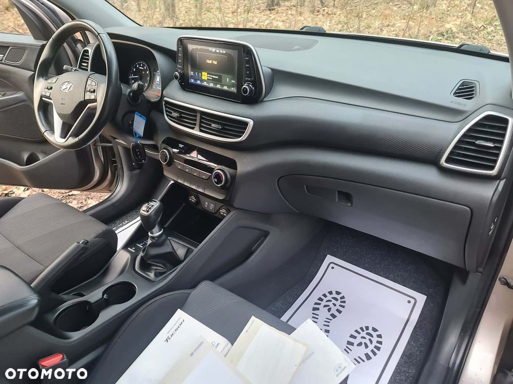 Hyundai Tucson blue 1.6 GDi 2WD Navi - 13