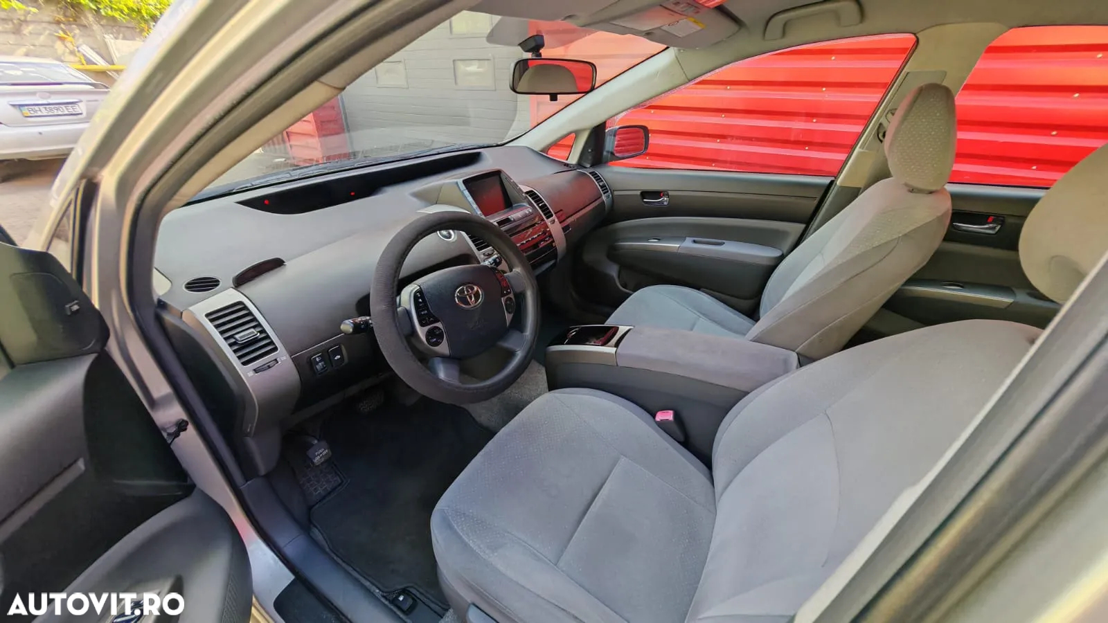 Toyota Prius (Hybrid) Executive - 21