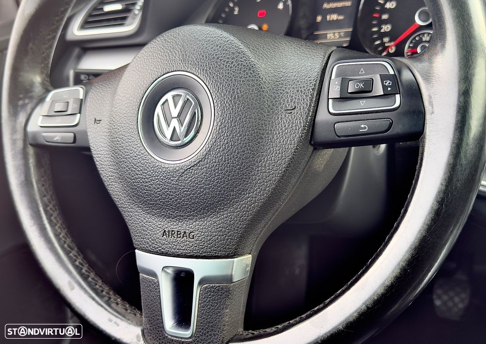 VW Passat Variant 1.6 TDI BlueMotion Trendline - 14