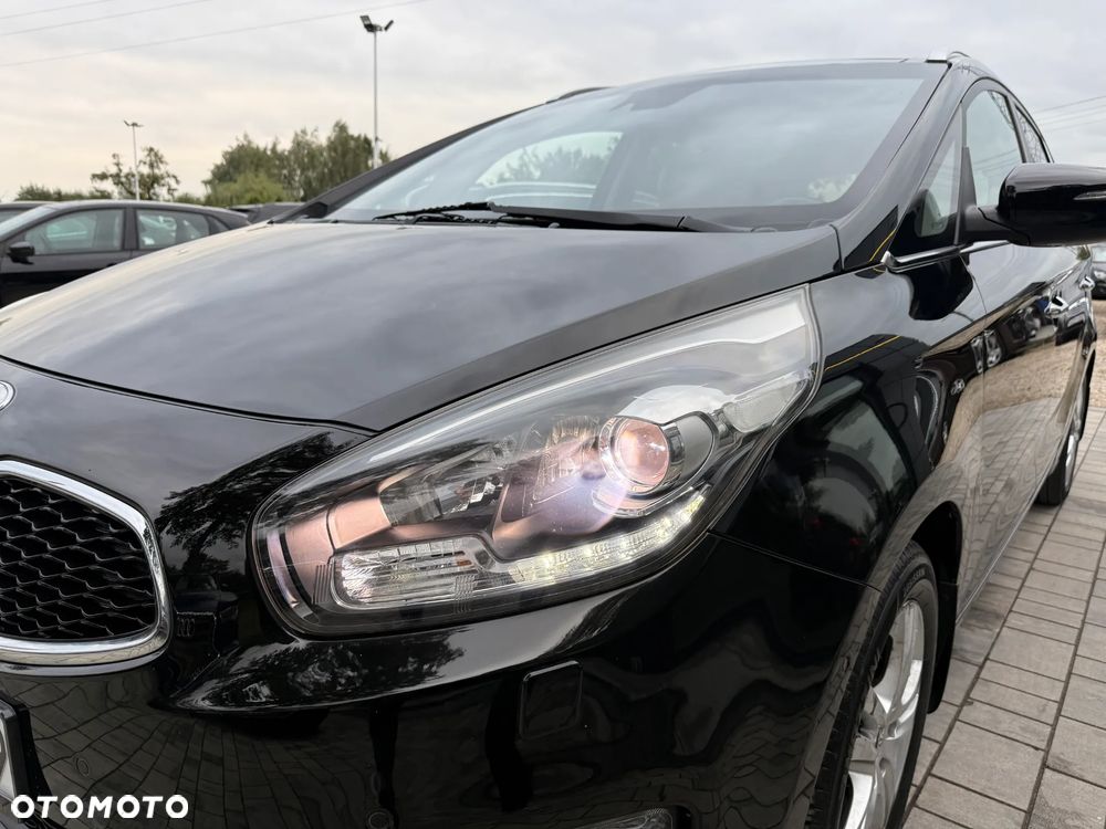 Kia Carens 1.6 GDI M - 33