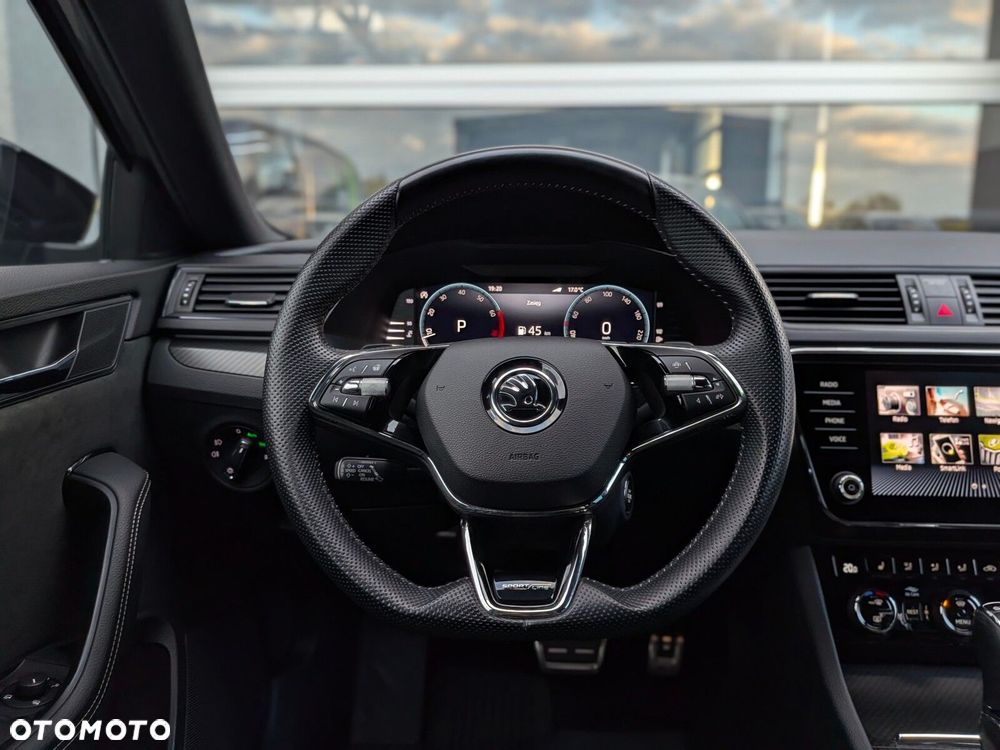 Skoda Superb 2.0 TSI 4x4 Sportline DSG - 18