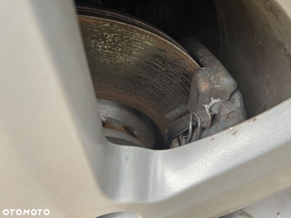 Audi A4 Avant 2.0 TDI DPF Quattro - 10