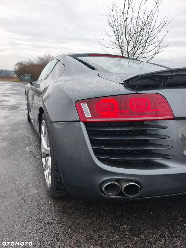 Audi R8 Coupé 4.2 FSI quattro R tronic - 8