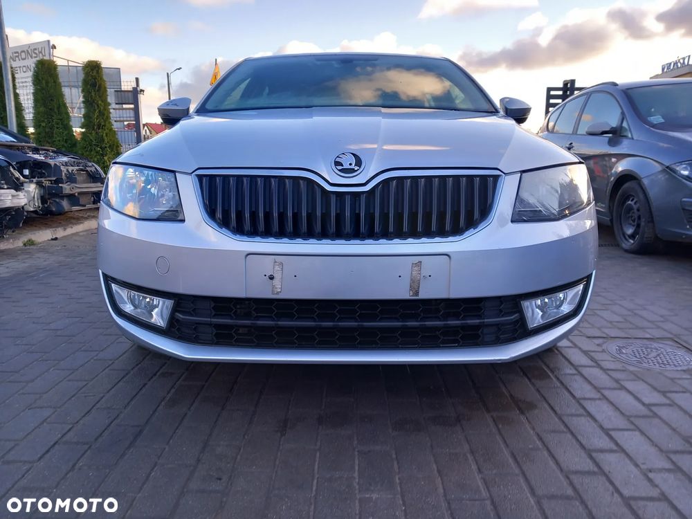 SKODA OCTAVIA III PAS PRZEDNI WZMOCNIENIE CZOŁOWE 1.6 TDI KOMPLETNE - 1